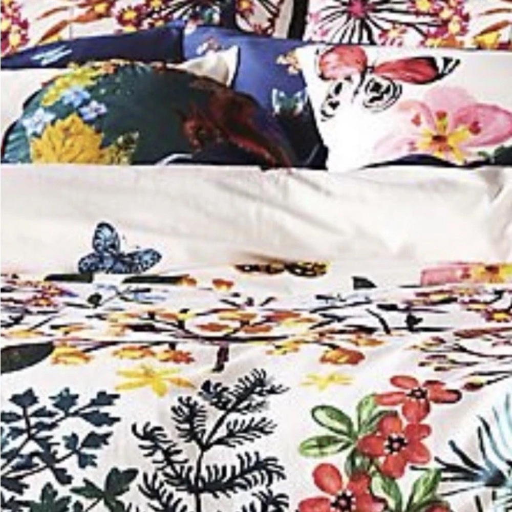 Anthropologie White Floral & Butterfly Cotton Duvet Set